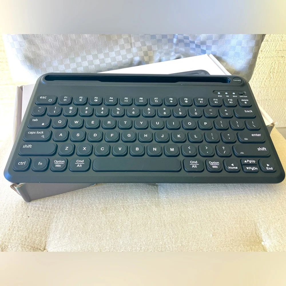 Multi-Device Backlit Bluetooth Keyboard for Tablets Phones Computers
